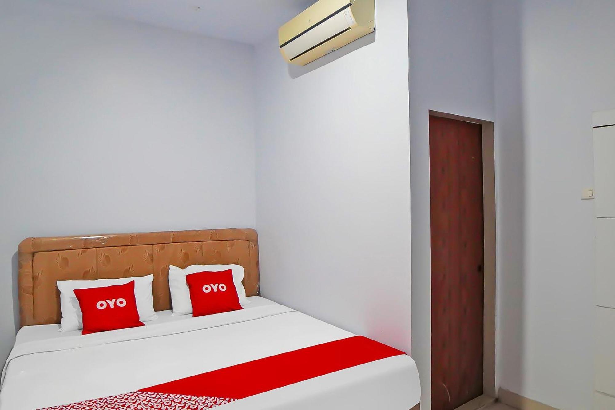 מדאן Oyo 92342 Hotel Batik Traveller מראה חיצוני תמונה