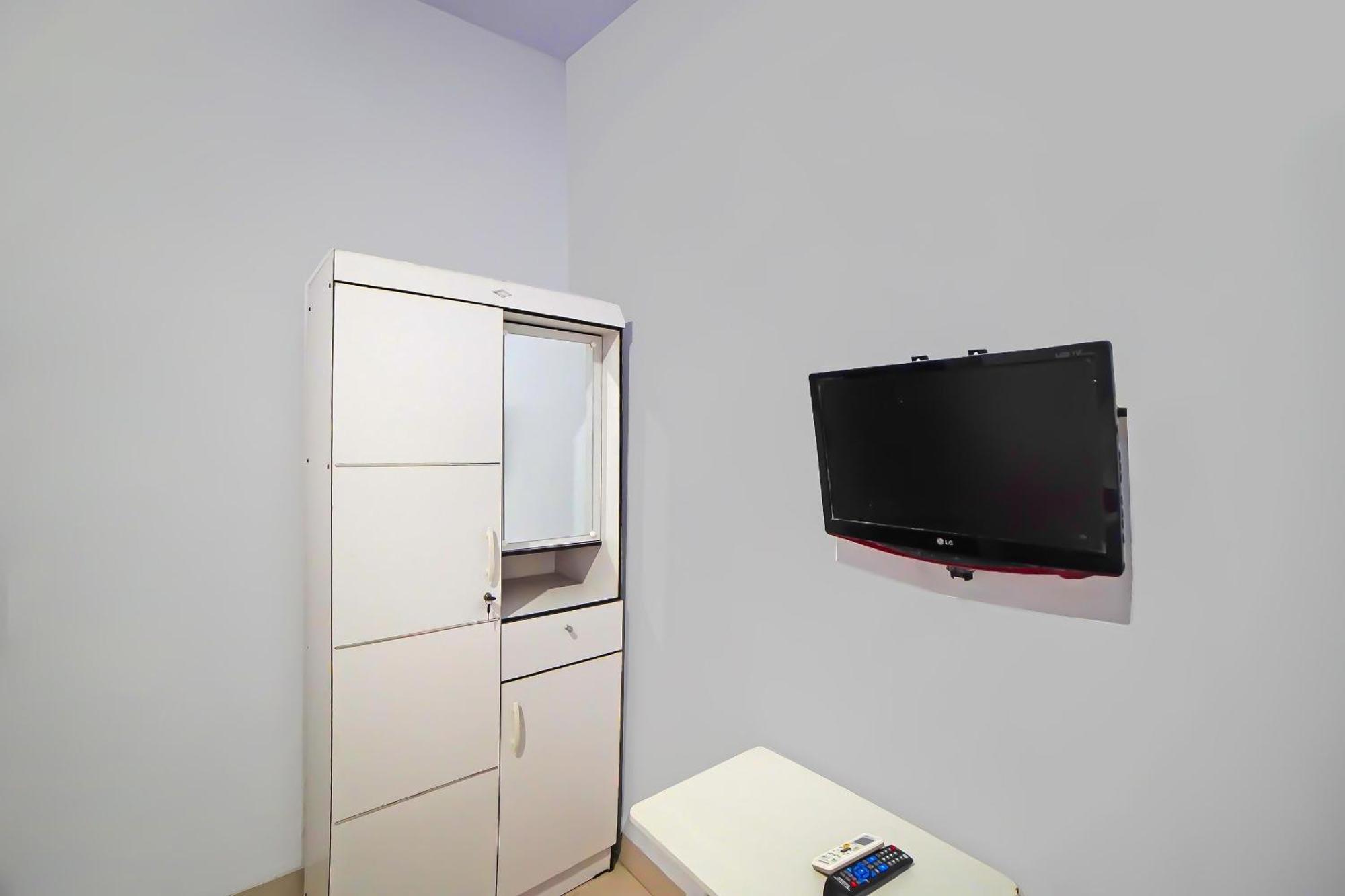מדאן Oyo 92342 Hotel Batik Traveller מראה חיצוני תמונה